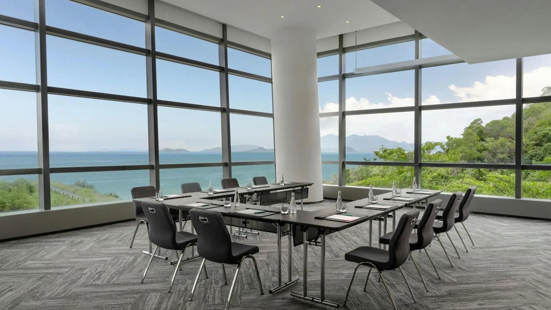 Hotel Le Meridien Hong Kong, Cyberport