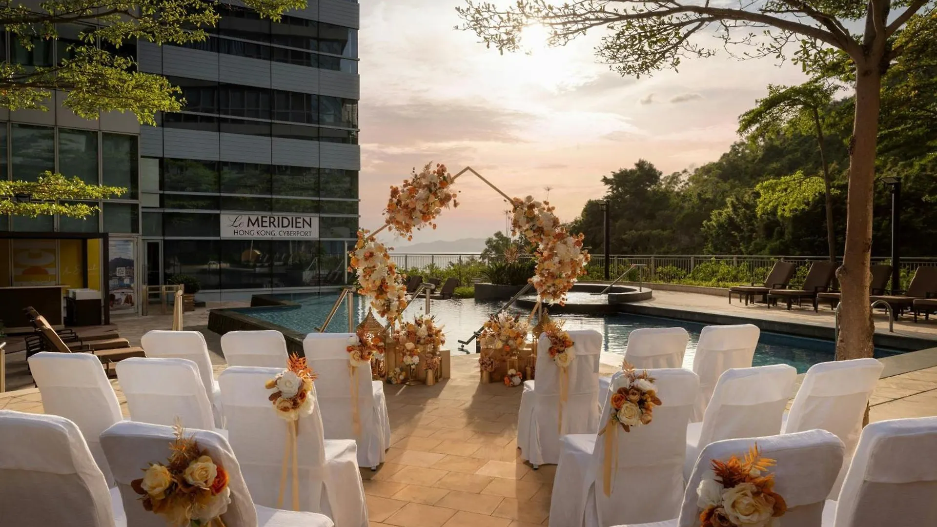 Le Meridien Hong Kong, Cyberport 5*,