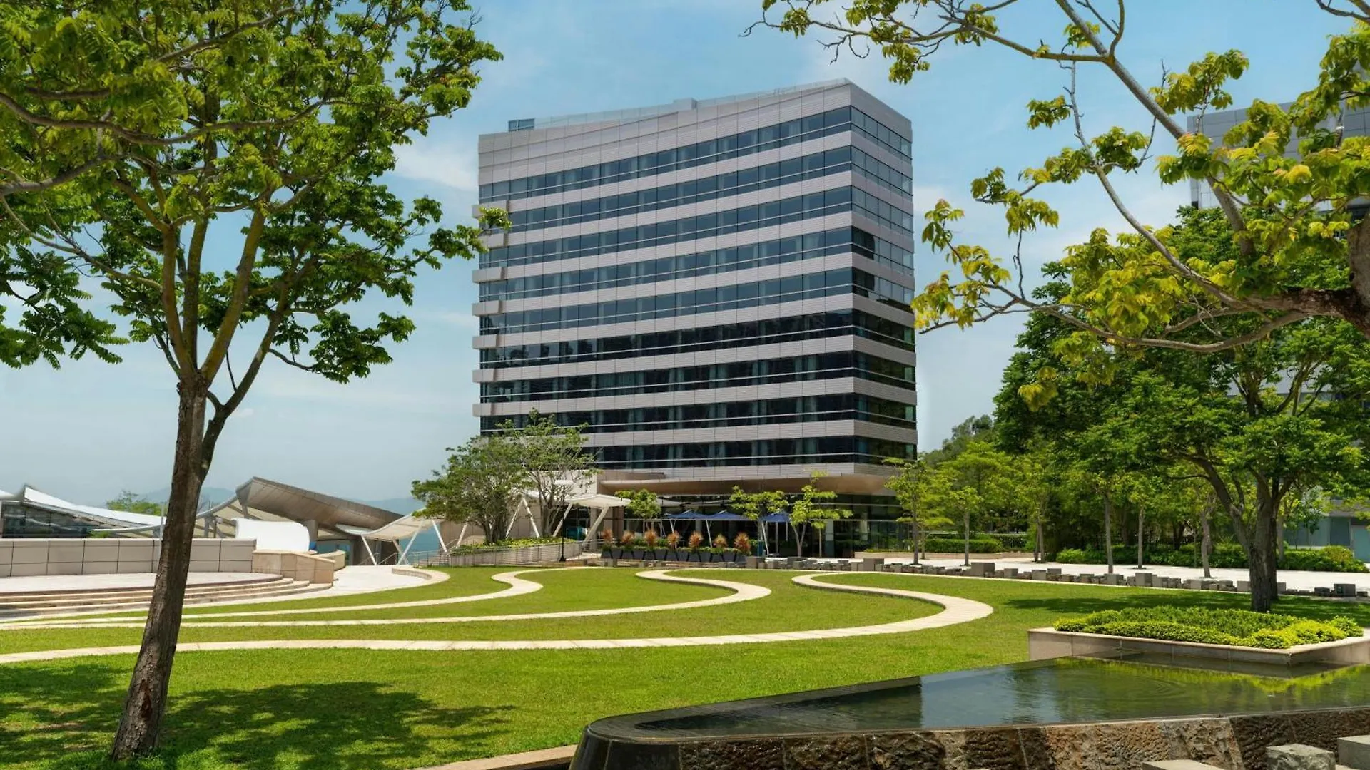 Le Meridien Hong Kong, Cyberport 5*,
